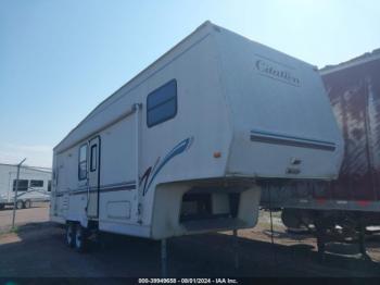  Salvage Citation 5th Wheel