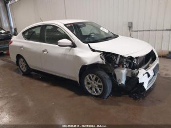  Salvage Nissan Versa