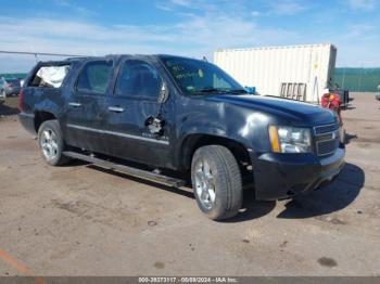  Salvage Chevrolet Suburban 1500