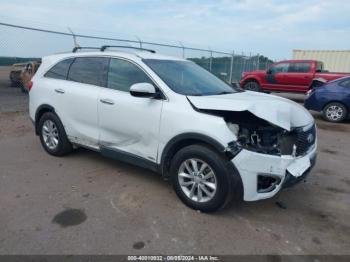  Salvage Kia Sorento