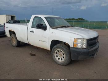  Salvage Chevrolet Silverado 1500