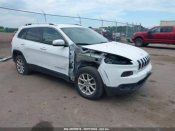  Salvage Jeep Cherokee