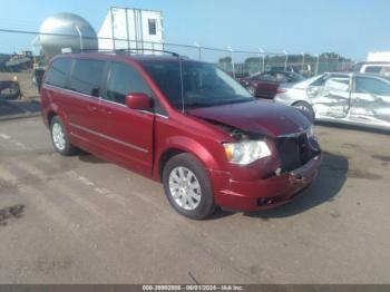  Salvage Chrysler Town & Country