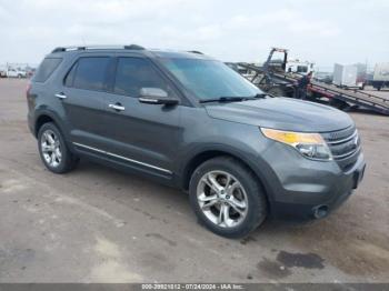  Salvage Ford Explorer