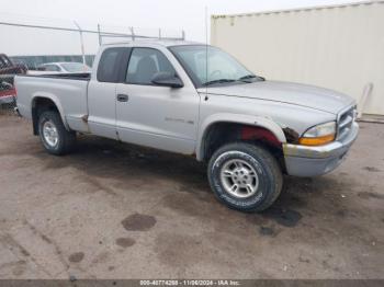  Salvage Dodge Dakota