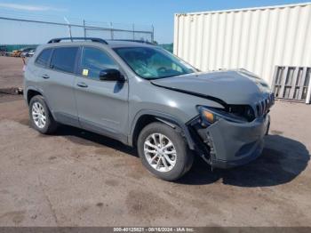  Salvage Jeep Cherokee