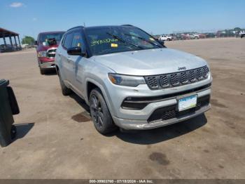  Salvage Jeep Compass