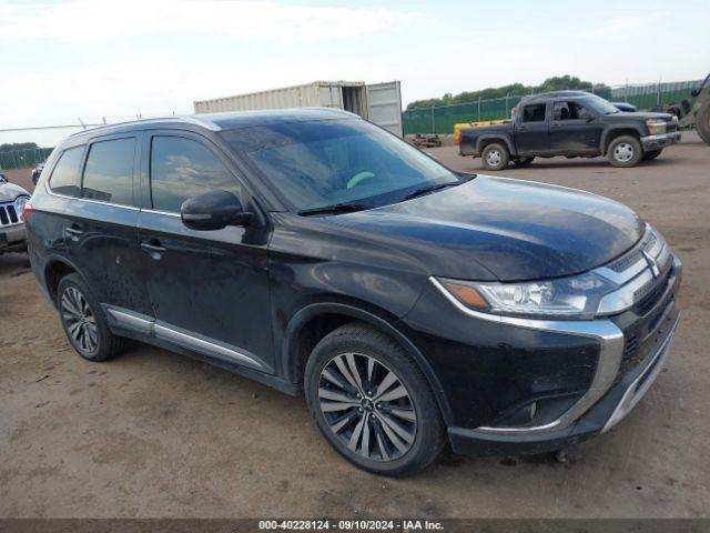  Salvage Mitsubishi Outlander