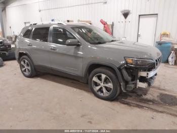  Salvage Jeep Cherokee