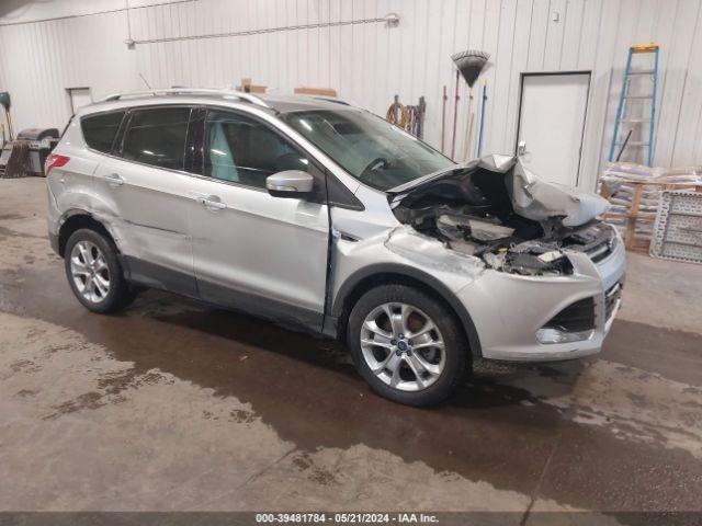  Salvage Ford Escape