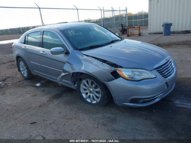  Salvage Chrysler 200