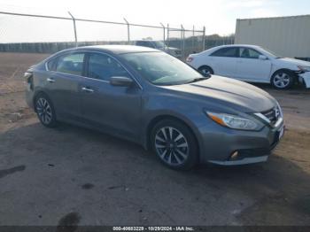  Salvage Nissan Altima