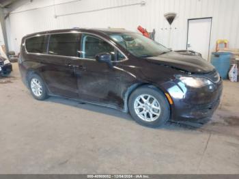  Salvage Chrysler Pacifica