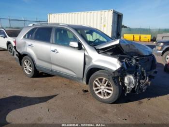  Salvage Kia Sorento