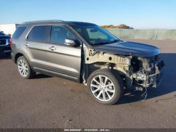  Salvage Ford Explorer