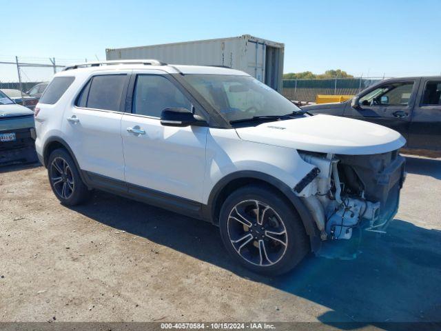  Salvage Ford Explorer