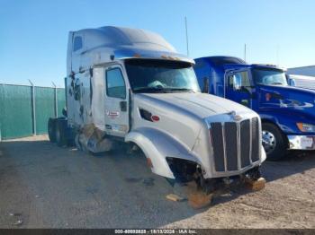  Salvage Peterbilt 579