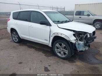  Salvage Toyota RAV4