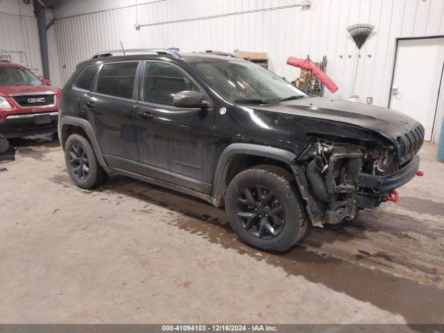  Salvage Jeep Cherokee