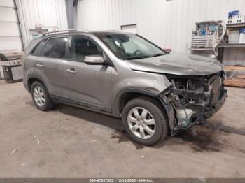  Salvage Kia Sorento