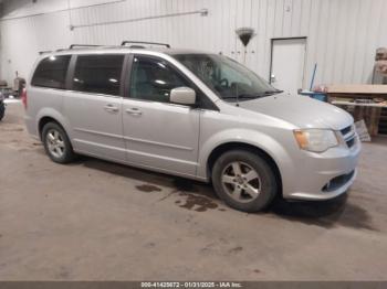  Salvage Dodge Grand Caravan