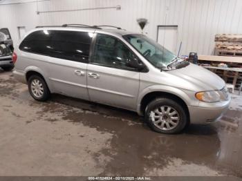  Salvage Chrysler Town & Country