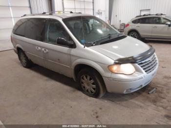  Salvage Chrysler Town & Country