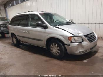  Salvage Chrysler Town & Country