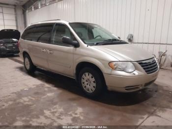  Salvage Chrysler Town & Country