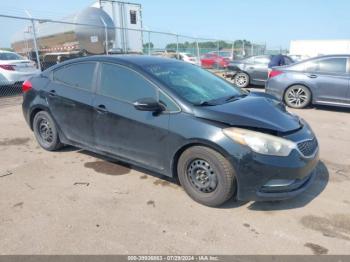  Salvage Kia Forte