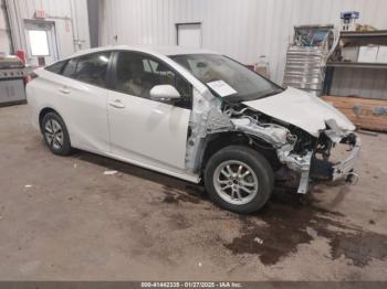  Salvage Toyota Prius