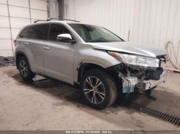  Salvage Toyota Highlander