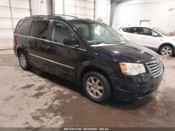  Salvage Chrysler Town & Country