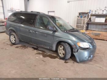  Salvage Dodge Grand Caravan