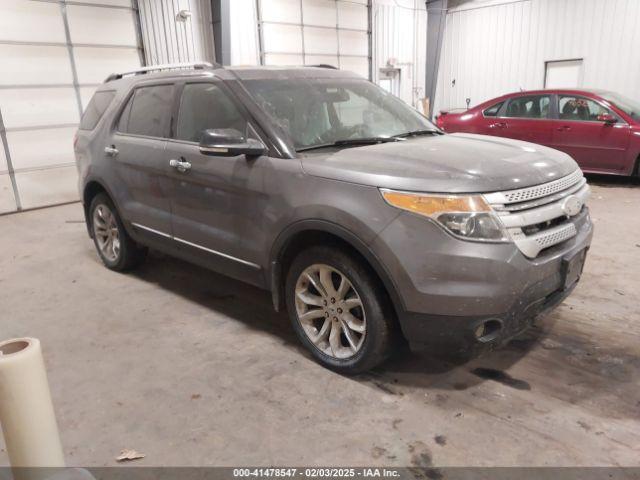  Salvage Ford Explorer
