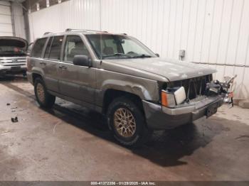  Salvage Jeep Grand Cherokee