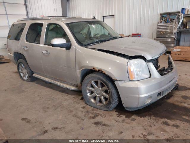  Salvage GMC Yukon