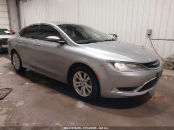  Salvage Chrysler 200