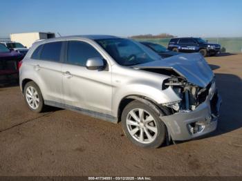 Salvage Mitsubishi Outlander