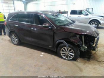  Salvage Kia Sorento