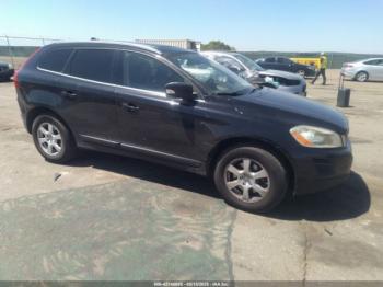  Salvage Volvo XC60