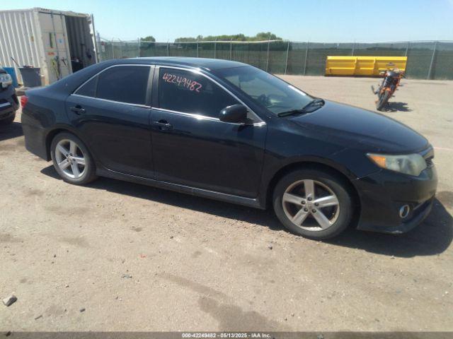  Salvage Toyota Camry