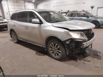  Salvage Nissan Pathfinder