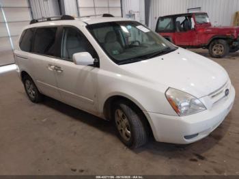  Salvage Kia Sedona