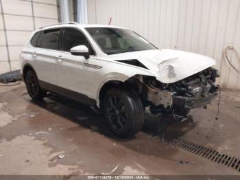  Salvage Volkswagen Tiguan
