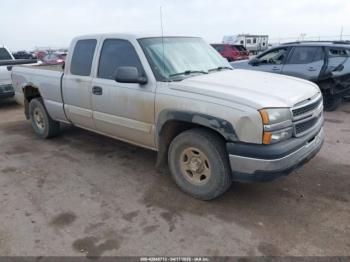 Salvage Chevrolet Silverado 1500