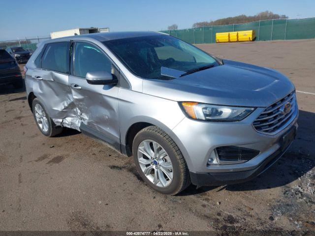  Salvage Ford Edge