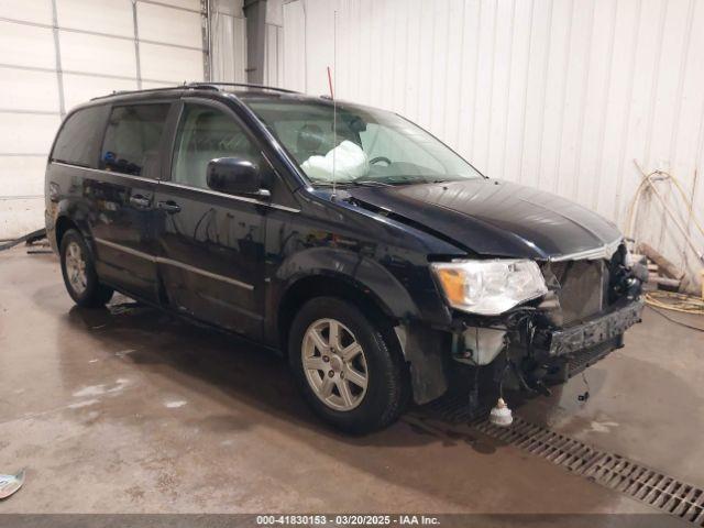  Salvage Chrysler Town & Country