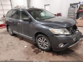  Salvage Nissan Pathfinder