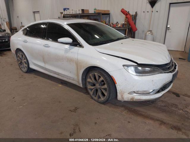  Salvage Chrysler 200